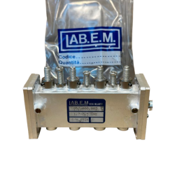 Microwave Cavity Filter 1.7 - 2.5 GHz